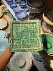 Đĩa vuông 20.5cm kẻ ô xanh ngọc