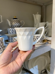 Tách trà kim cương trắng