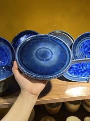 Đĩa tròn 8inch vành sần hoa xanh