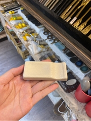 Gác đũa + muỗng 8.2x3.5cm màu be