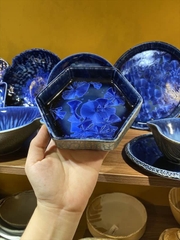 Đĩa lục giác hoa xanh