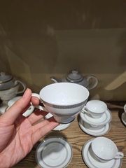 Bộ trà bạch kim anh