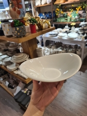 Tô thỏi vàng 20 x 15 cm Trắng Ngà