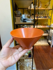 Bát nhọn Kaleidoscope cam