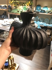 Lọ gốm lồng đèn