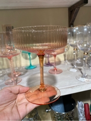 Ly cocktail kẻ màu