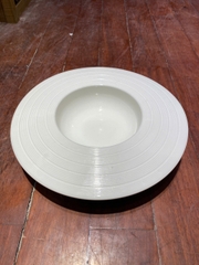 Đĩa soup trắng vành kẻ 28*14cm