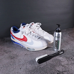 Chai xịt tạo bọt vệ sinh giày sneaker Collonil, 125ml, Made in Germany No Ratings