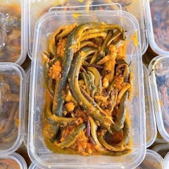Lươn đồng ướp sẵn