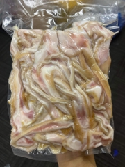Tai heo thái sẵn chia túi 500g スライス豚耳　500gr/袋※