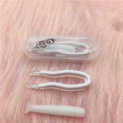 BỘ DỤNG CỤ ĐEO LENS