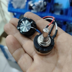 Núm Điều Áp Điều Chỉnh Áp Suất Máy Phun Sơn 395 /490 /495 /595 Minh Phát