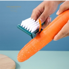 Bàn Chải Chà Rửa Củ Kèm Dao Bào