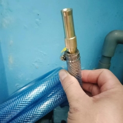 Vòi Xịt Nước Tăng Áp Mini Dùng Để Rửa Xe, Tưới Cây, Vệ Sinh Nhà Cửa Điều Chỉnh Được Nhiều Chế Độ Phun [ Tặng Kèm Đai Siết ]