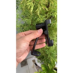 Giá Đỡ Kẹp Điện Thoại Xe Máy C2 Kim Loại Chống Cướp Giật Chống Rung Chắc Chắn