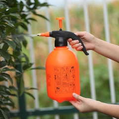 Bình Xịt Tưới Cây 2 Lít Chế Độ Phun Sương