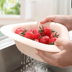 Rổ Tam Giác Dạng Lưới Lọc Rác Bồn Rửa Chén Thiên Nga