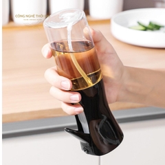 Bình Đựng Dầu ăn 200ml Vòi Xịt Cầm Tay