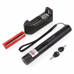 Đèn Pin Laser 303 có nhiều chế độ chiếu