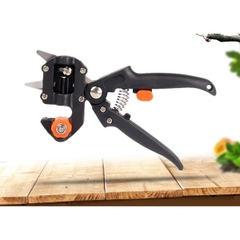 Kéo cắt ghép chiết cành cây