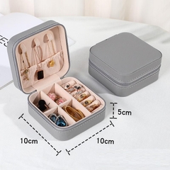 Hộp đựng trang sức, phụ kiện bọc da sang trọng có chia ngăn dễ dàng sắp xếp và gọn gàng nhiều màu xinh xắn theo sở thích