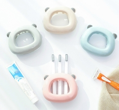 Treo bàn chải đánh răng hình gấu