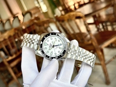 ĐỒNG HỒ NAM SEIKO 5 SPORTS SSK033K1 TRẮNG