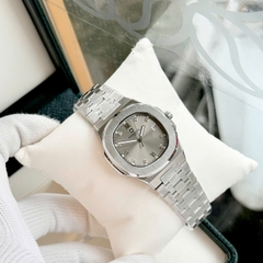 ĐỒNG HỒ NỮ CARNIVAL 8160L-VT-XÁM