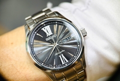 ĐỒNG HỒ NAM SEIKO PRESAGE AUTOMATIC SRP327J1