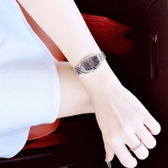 ĐỒNG HỒ NỮ CHRISTIAN VAN SANT CV1811