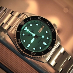 SEIKO 5 SPORT NEW STYLE TIFFANY SRPK33K1