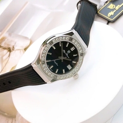 OLYM PIASNUS CLASSIC FUSION QUARTZ BLACK OP990-45DLS-GL-D