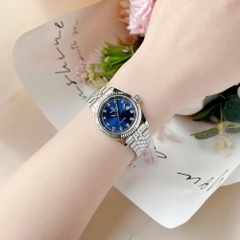 ĐỒNG HỒ NỮ CARNIVAL QUARTZ XANH 8131L-VT-X