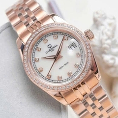 ĐỒNG HỒ NỮ CARNIVAL QUARTZ XÀ CỪ TRẮNG 8131L2-VH-TK