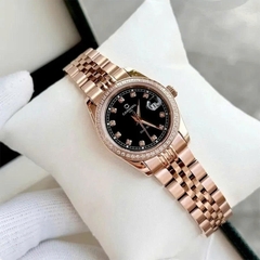 ĐỒNG HỒ NỮ CARNIVAL QUARTZ ĐEN 8131L2-VH-D