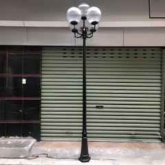 Cột đèn sân vườn DC11