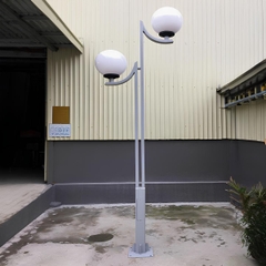 Cột đèn sân vườn 10x