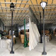 Cột đèn sân vườn DC12