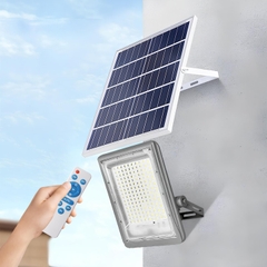 Đèn pha năng lượng mặt trời SL-PM