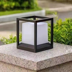 Đèn trụ cổng vuông hiện đại SLTCHDR