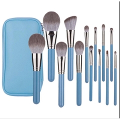 Bộ Cọ Trang Điểm Cá Nhân Cao Cấp Chất Lông Cực Mềm được tặng kèm túi đựng cọ sẵn 2 màu