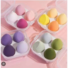 Mút trang điểm set 4 mút hình trứng có hộp đựng bảo vệ tiên lợi