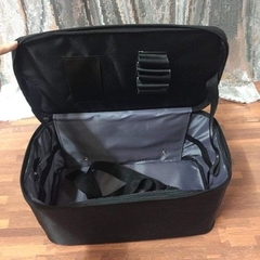 Cốp đựng máy làm tóc và phụ kiện hãng Bobbi rất chắc chắn