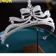 Mẫu Vương Miện Cô Dâu Cao Cấp Đính Đá  [Liên Tục Cập Nhật Các Mẫu Mới Nhất]