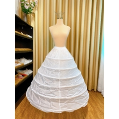 Các tùng váy cho cô dâu ngày cưới mẫu chụp ảnh