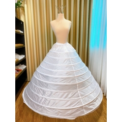 Các tùng váy cho cô dâu ngày cưới mẫu chụp ảnh