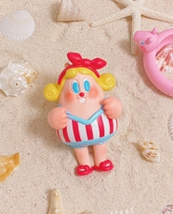 CARROT STREET Beach Pepe Figure (Pink)