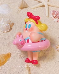 CARROT STREET Beach Pepe Figure (Pink)