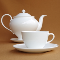 Bộ ấm tách trà Đèn Thần trắng cỡ to (ấm 1,3L+ tách 220ml) sứ xương Hàn Quốc Haengnam 98104