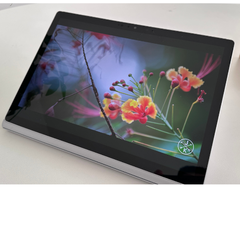 Surface Book 2 intel core i5 8350U, Ram 8GB, SSD 128GB 13.5" Likenew